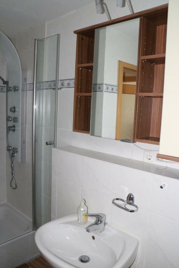 Romantische Ferienwohnung Mit Fantastischem Ausblick, Pool Und Gartensauna Jena Exterior foto